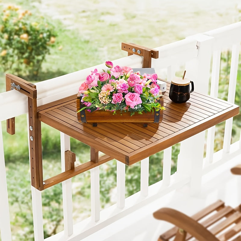 Jardinière en bois et métal sur un balcon ensoleillé