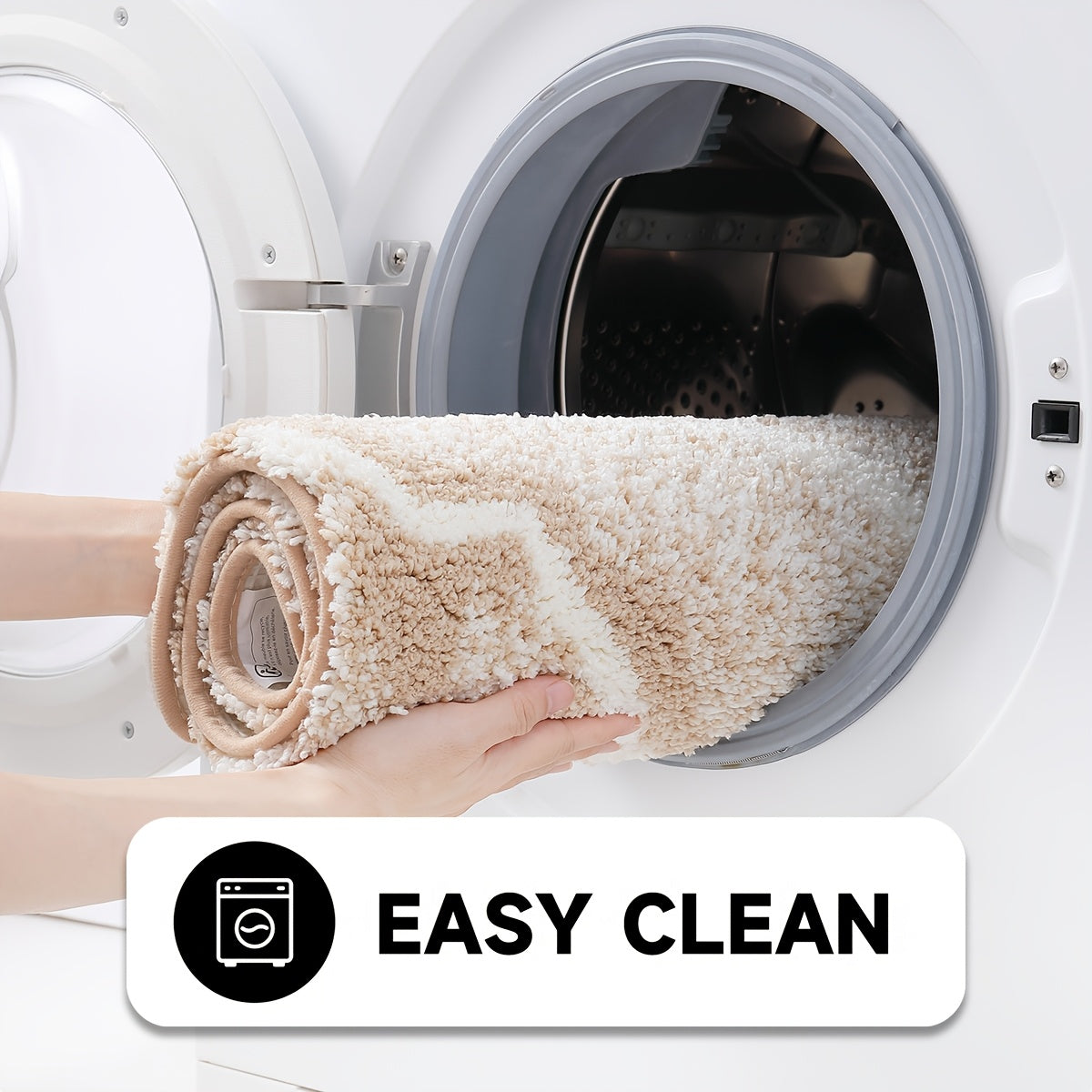 Vue d'ensemble du tapis de bain, soulignant sa taille et design