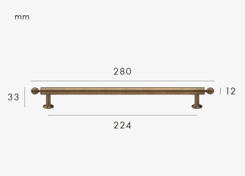 Poignée de meuble en bronze antique, vue en perspective