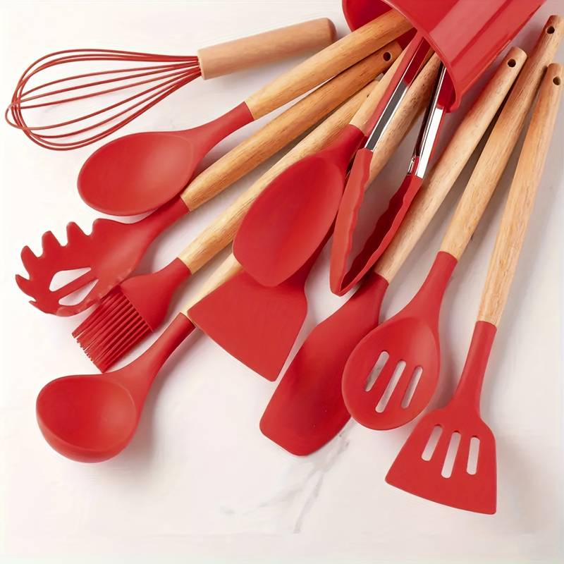 Différentes tailles d'ustensiles en silicone côte à côte
