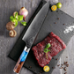 Couteau de cuisine japonais posé sur une planche