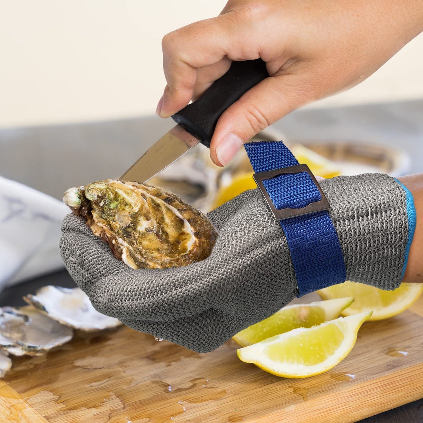 Gant de cuisine ergonomique, offrant confort et sécurité