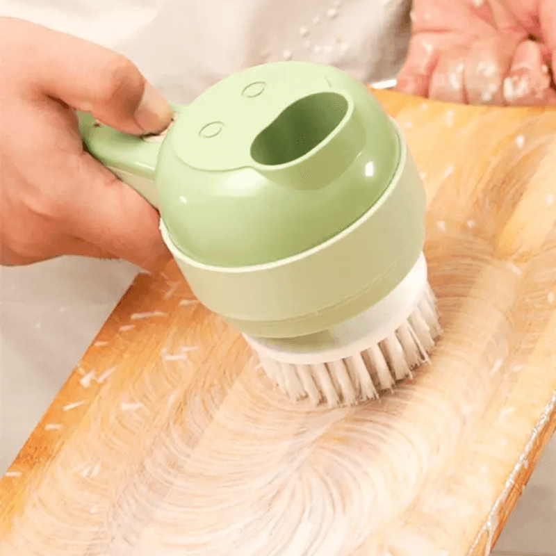 Vue avant d'un outil de cuisine avec brosse de nettoyage