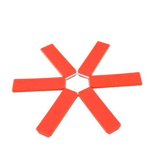 Gros plan sur la texture antitache du sous-plat