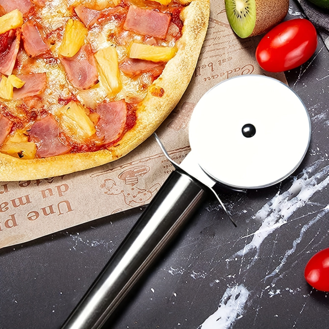 Roulette à pizza avec une prise en main confortable