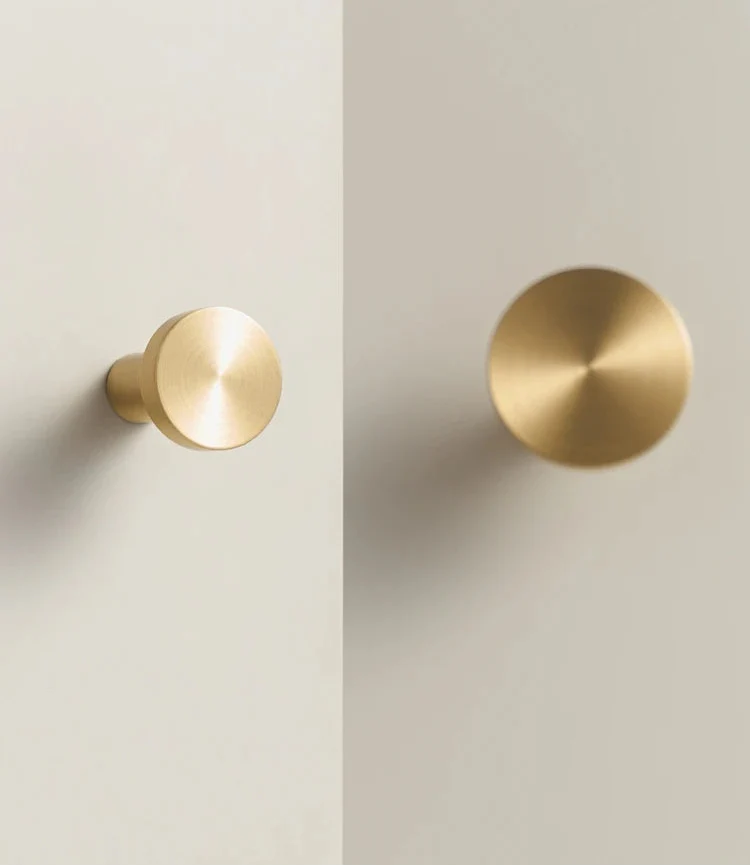 Bouton de meuble classique en laiton doré