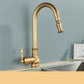 Finition en laiton antique du robinet de cuisine