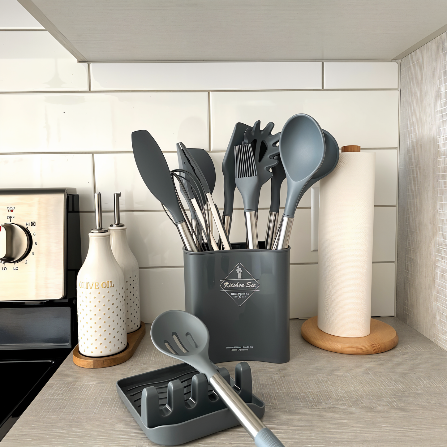 Cuillère à pâtes en silicone avec manche en acier robuste