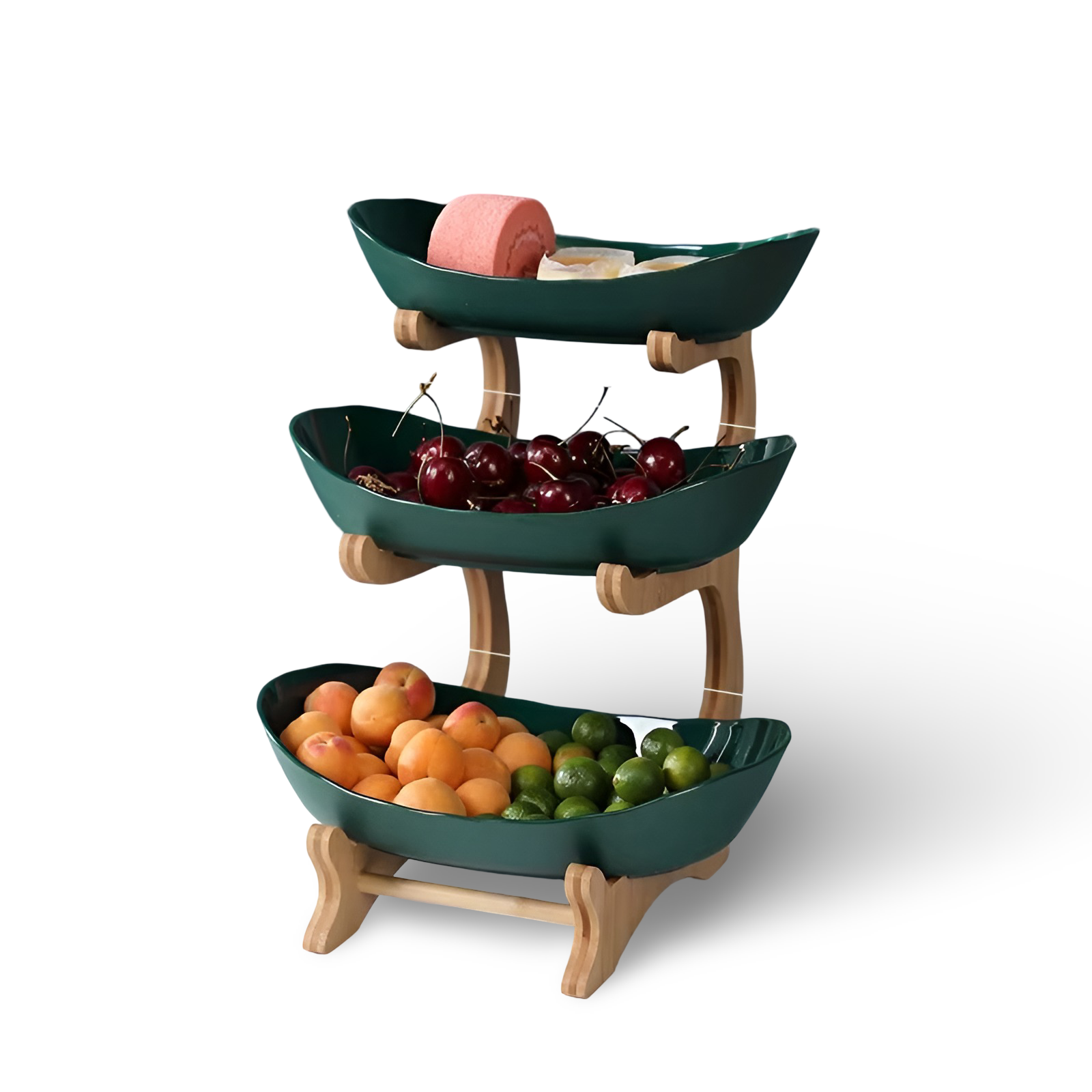 Plateau en bois avec fruits, vue d'ensemble