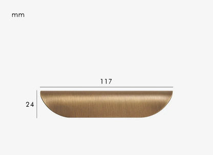 Détail du design élégant d'une poignée en bronze brossé