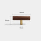 Zoom sur la texture du bois de noyer