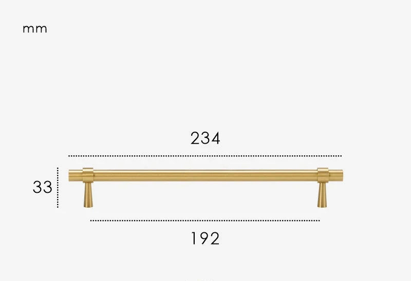 Vue rapprochée d'une poignée minimaliste en or brossé