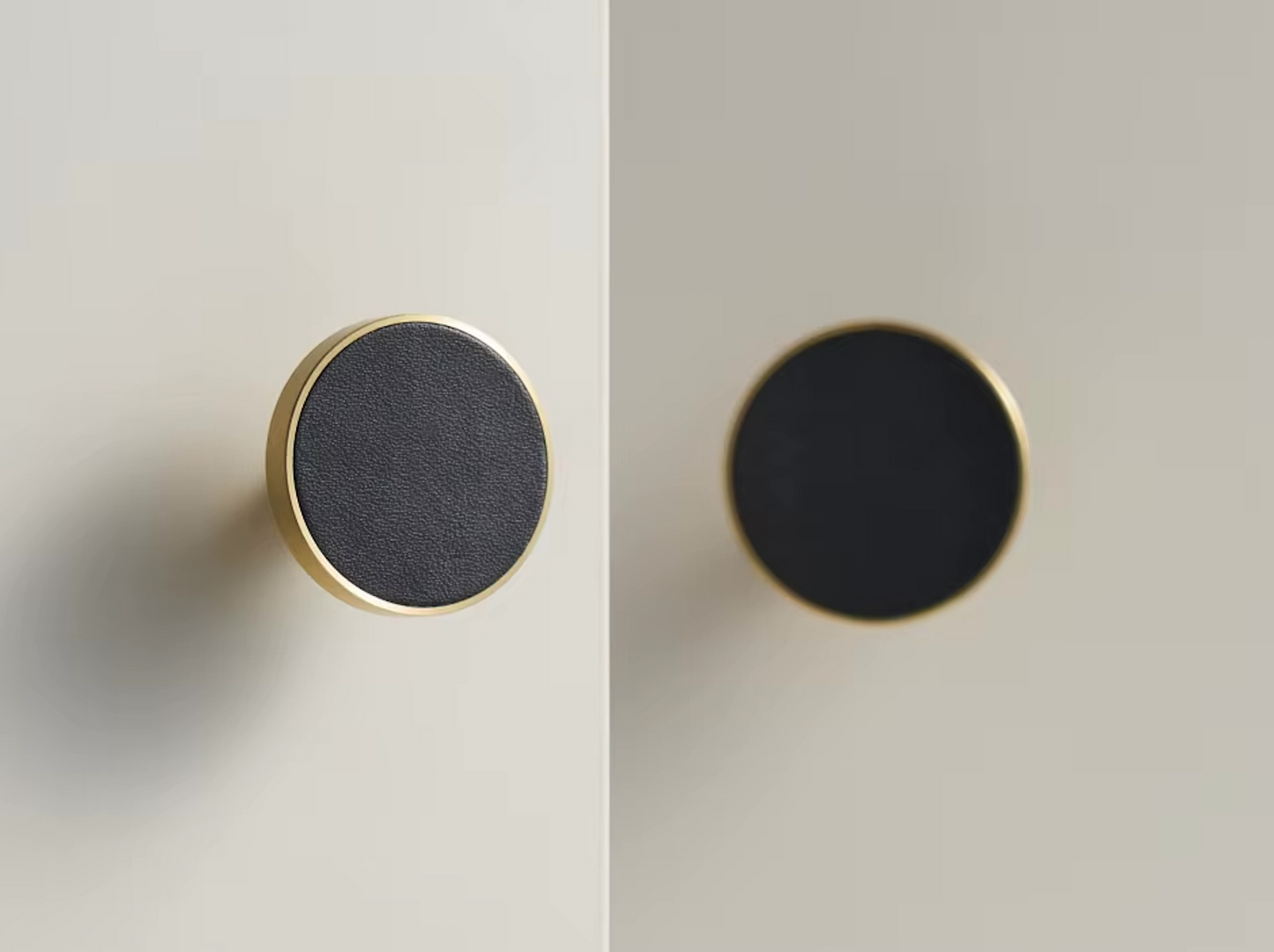 Poignée de meuble en laiton doré avec cuir noir, vue de face