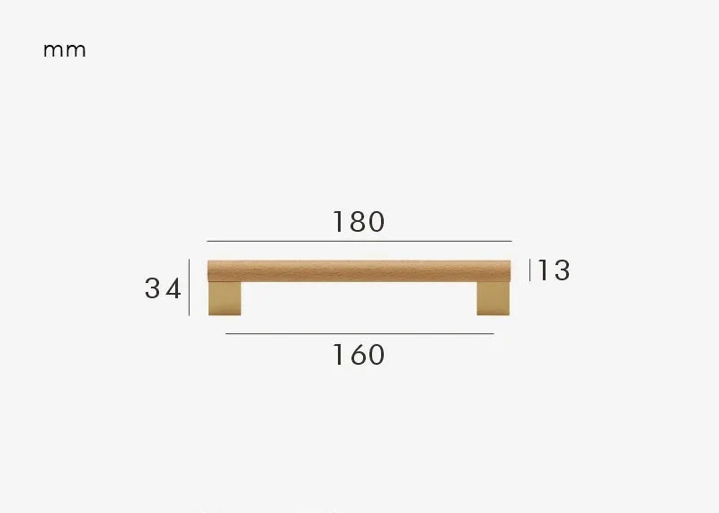 Poignée de meuble en bois d'hêtre sur fond blanc