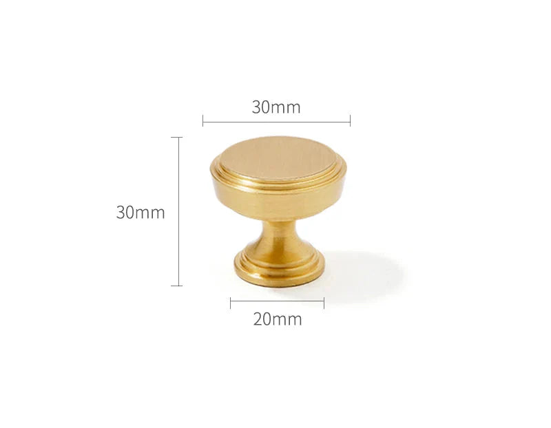 Poignée de meuble installée sur un tiroir