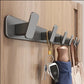 Vue de face du porte-manteau mural gris anthracite en laiton