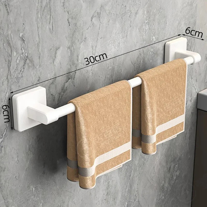 Porte serviette minimaliste blanc avec finition lisse et élégante