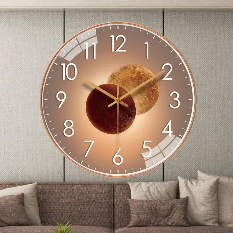 Vue de profil de l'horloge montrant son épaisseur fine