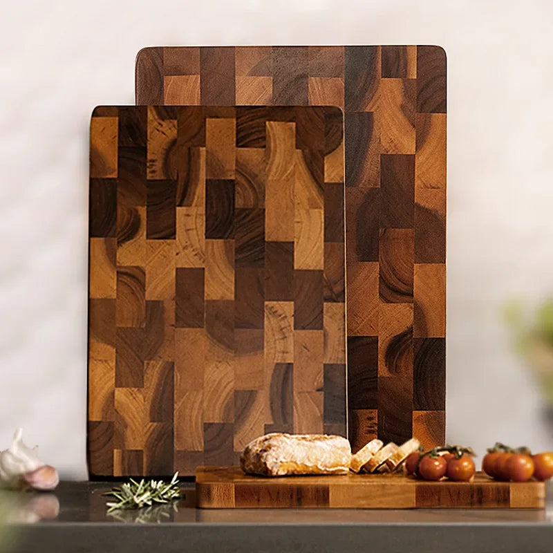 Vue rapprochée de la texture lisse et durable du bois
