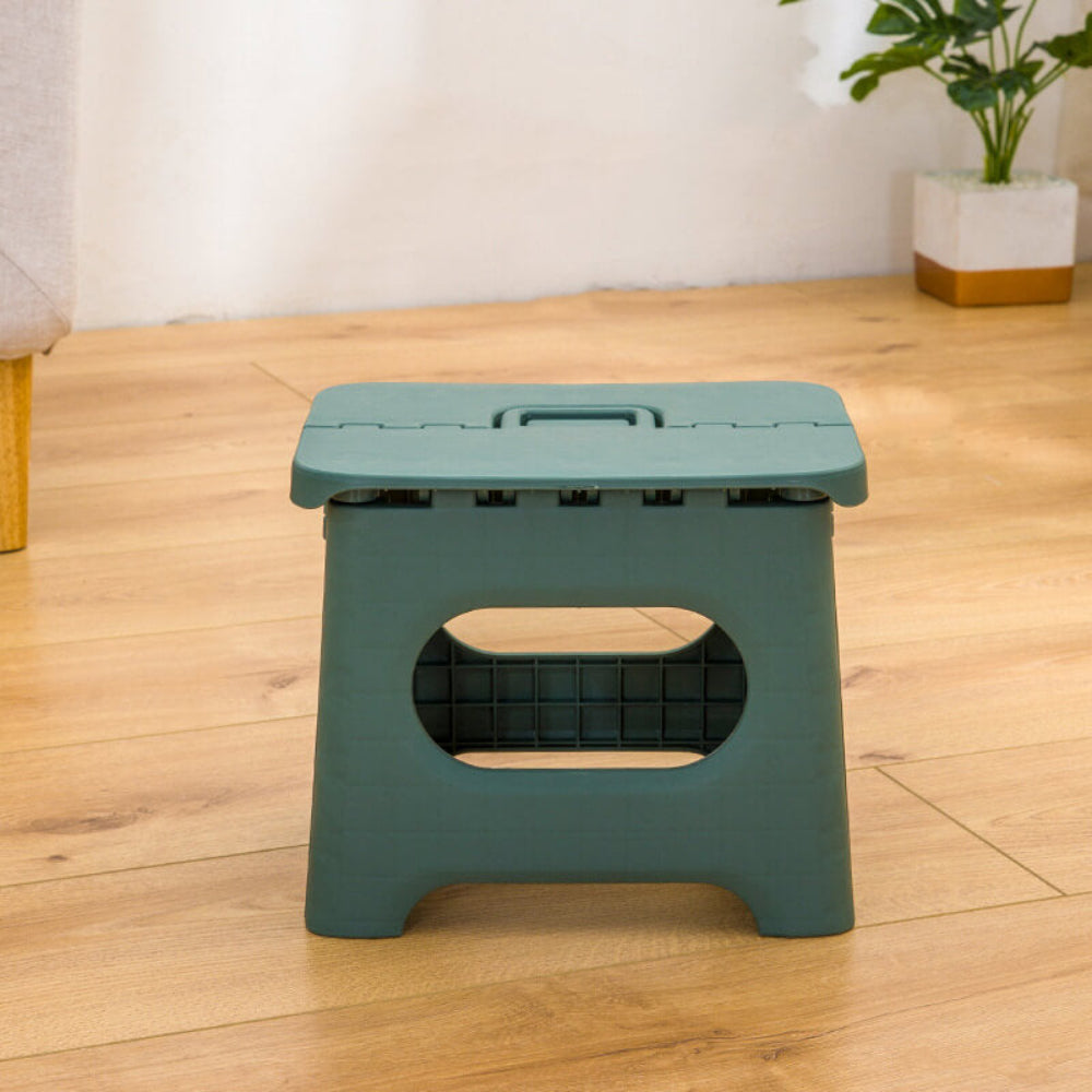 Tabouret pliant portable avec design compact