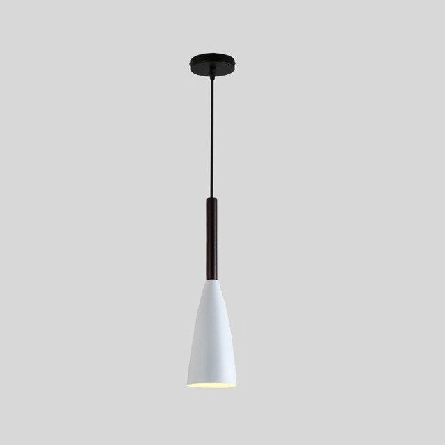 Suspension blanche scandinave avec câble réglable