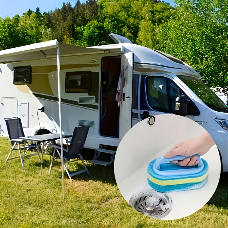 Éponge compacte posée à côté d'un évier de cuisine