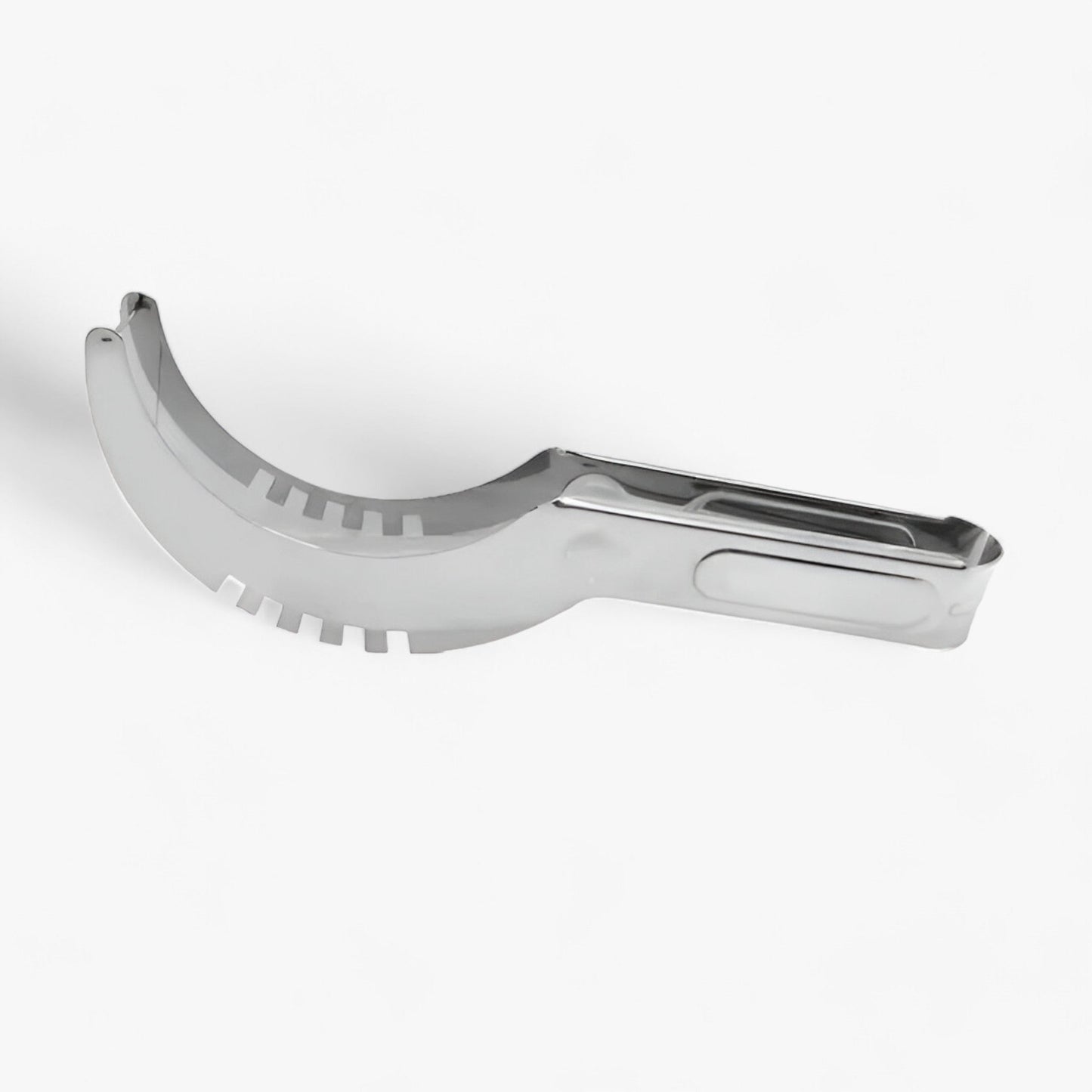 Outil de coupe pour fruits, angle latéral