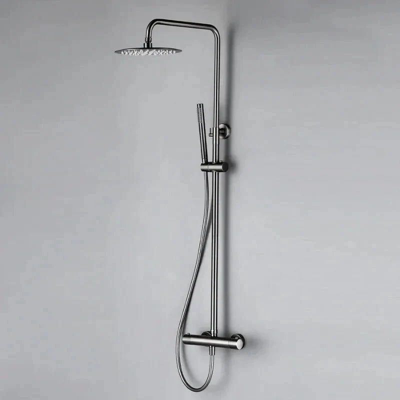 Colonne de douche avec design épuré et fonctionnalités avancées
