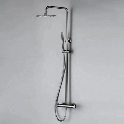 Colonne de douche avec design épuré et fonctionnalités avancées