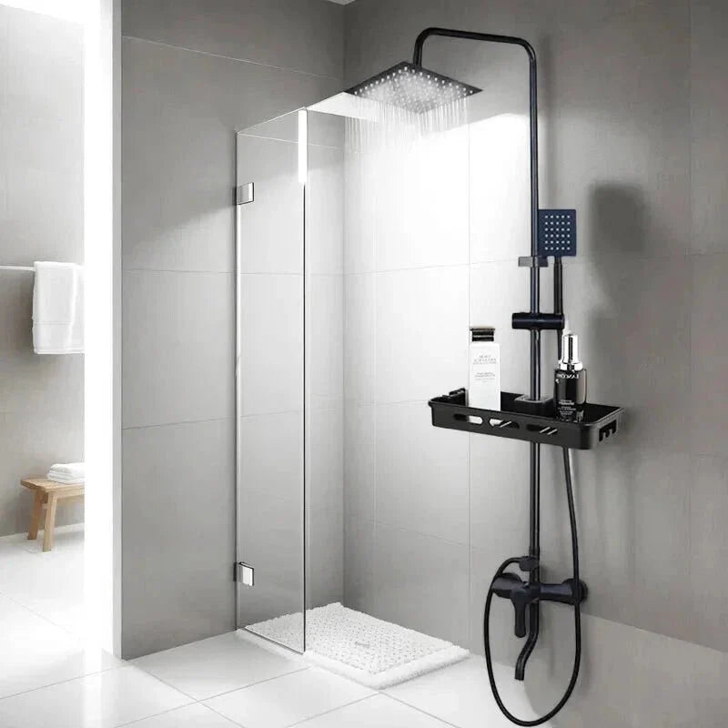 Vue d'ensemble de la colonne de douche installée dans une salle de bain