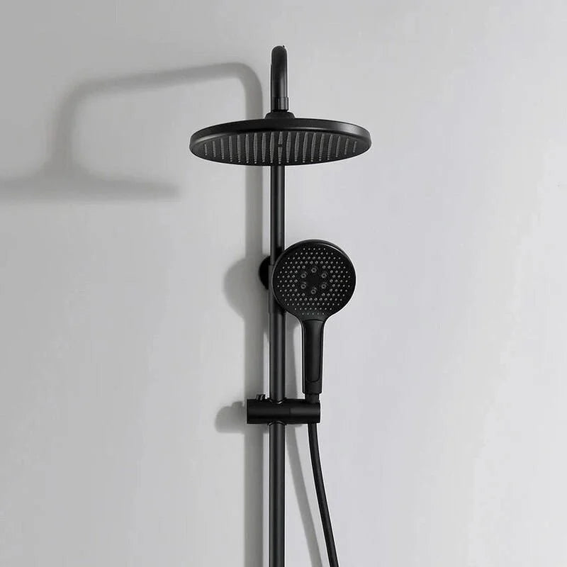 Colonne de Douche en Laiton colonne douche laiton dore vue rapprochée