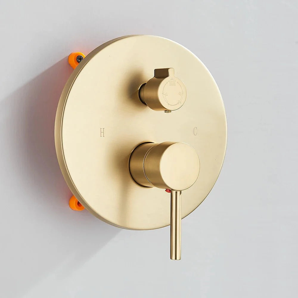 Pomme pluie large en or brossé, effet cascade relaxant