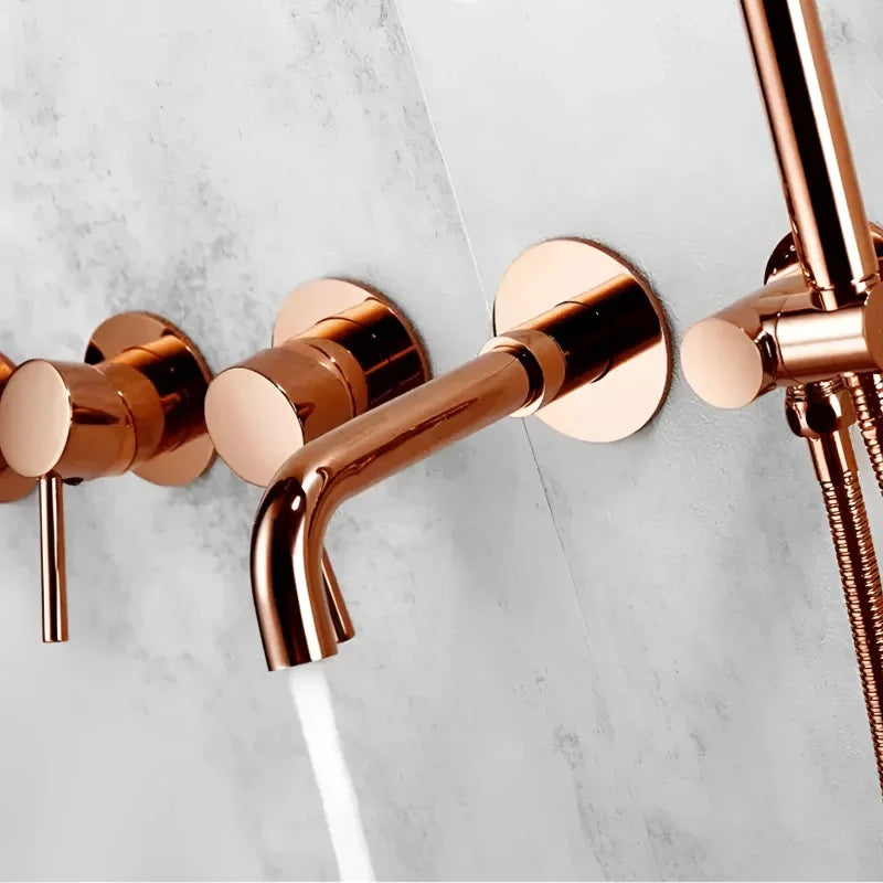 Zoom sur les commandes de la colonne de douche or rose