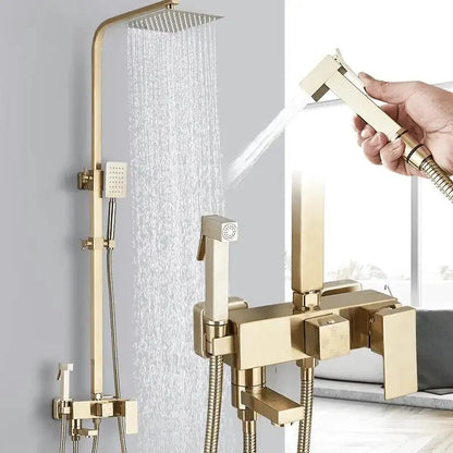 Vue rapprochée des buses de douche pour un nettoyage facile