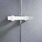 Colonne de douche avec design moderne et finition chromée