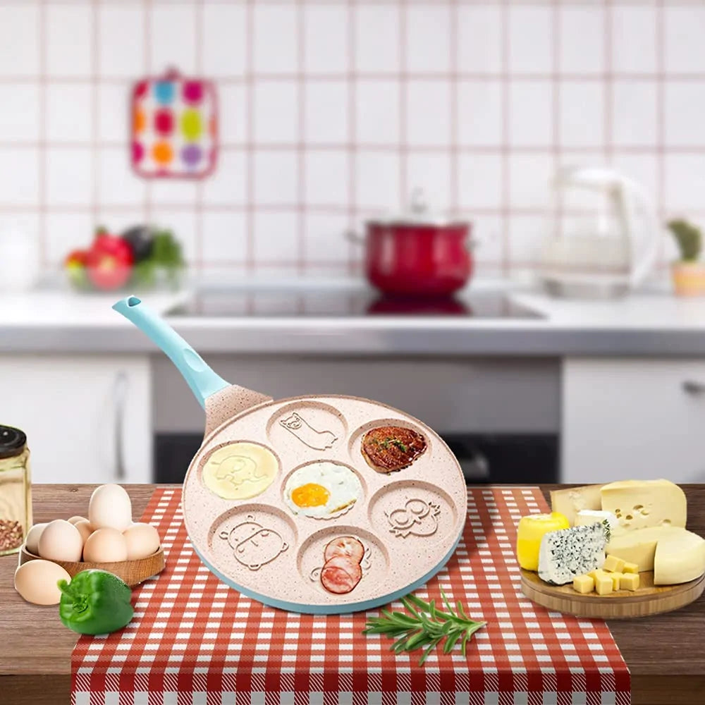 Vue rapprochée de la poêle antiadhésive pour pancakes