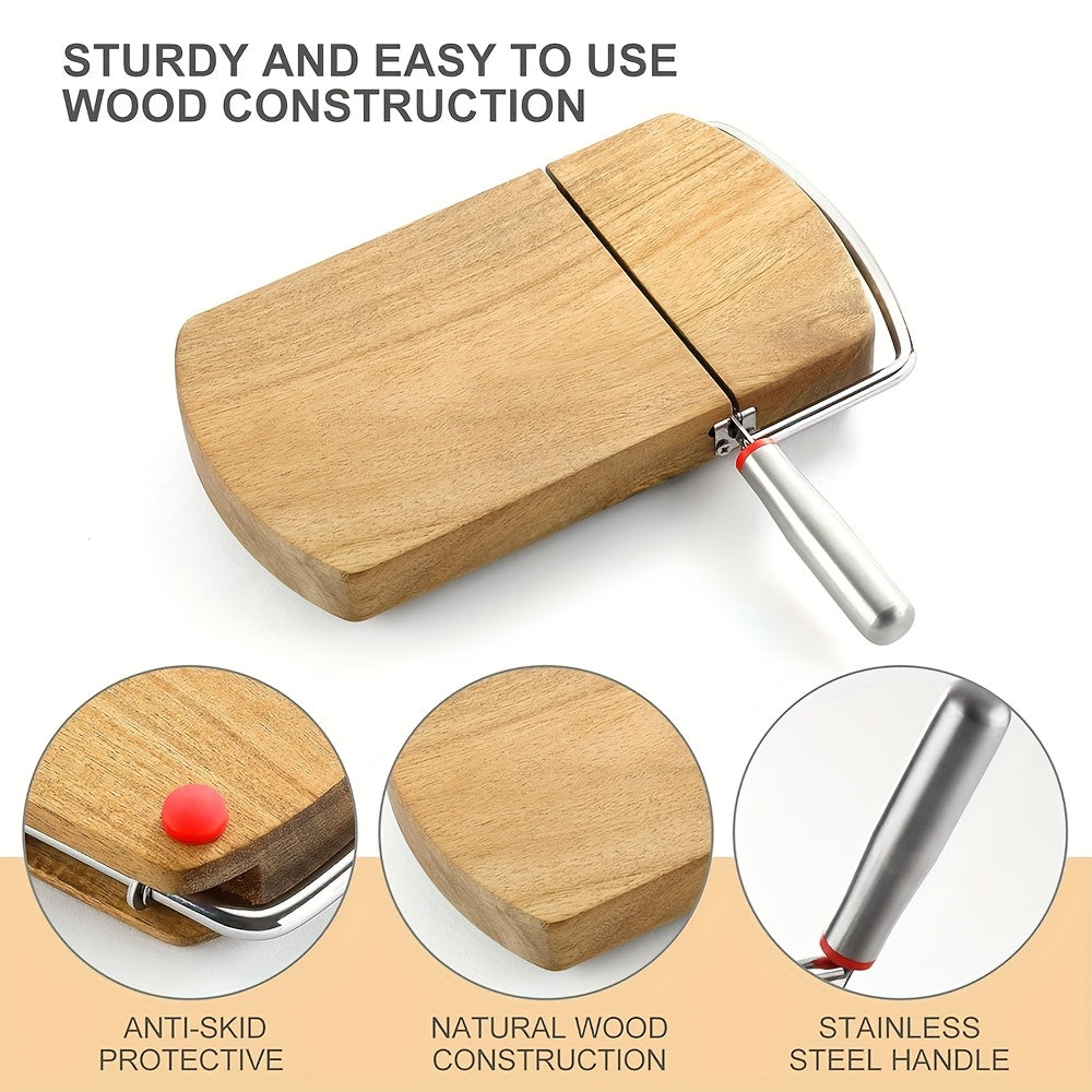 Couteau à fromage en position de coupe