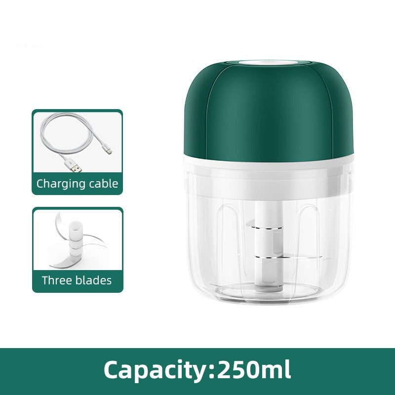 Vue avant d'un hachoir électrique compact de 250 ml