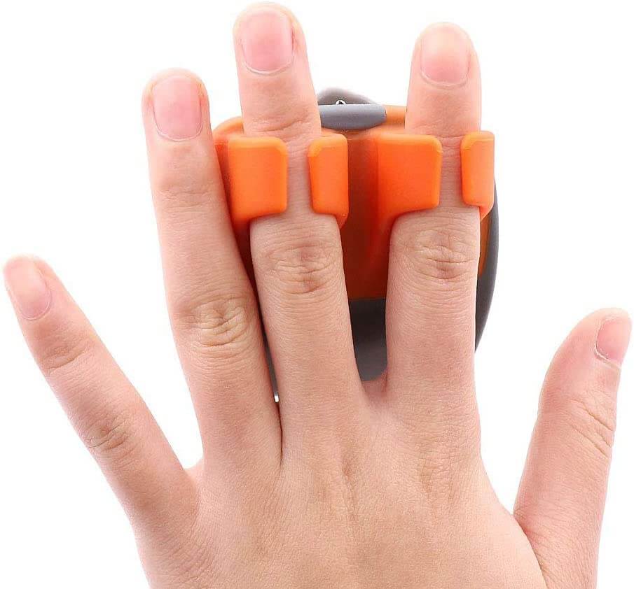 Éplucheur avec poignée ergonomique, vue de face