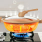 Couvercle en verre transparent sur une casserole vue de face