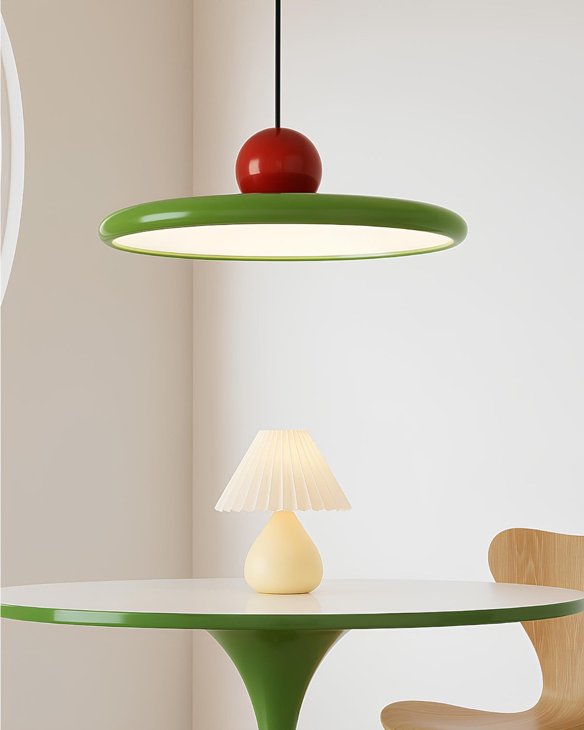 Suspension LED verte, forme de disque et boule, vue d'ensemble