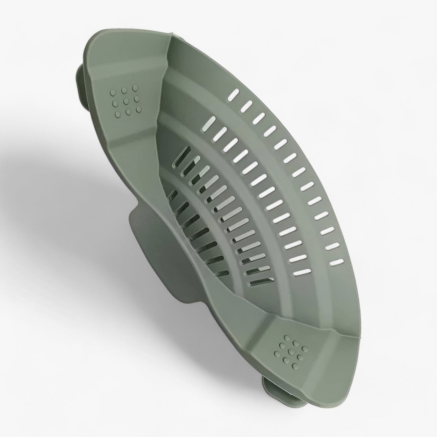 Passoire verte en silicone, vue de côté