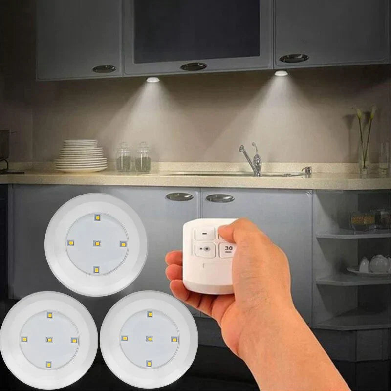 Éclairage LED dimmable avec télécommande en vue frontale