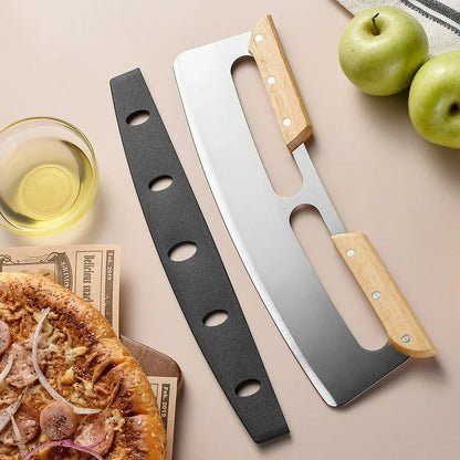 Lame tranchante du coupe-pizza, idéale pour découper des pizzas