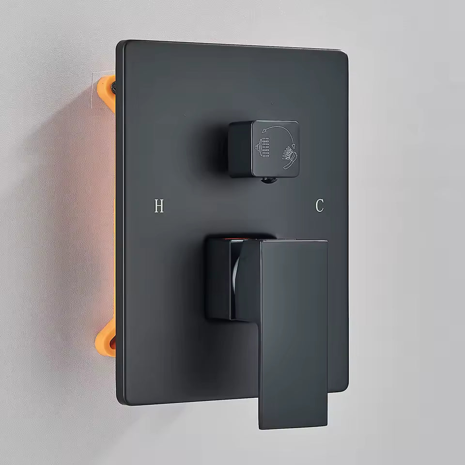 Vue rapprochée du panneau de commande mural minimaliste