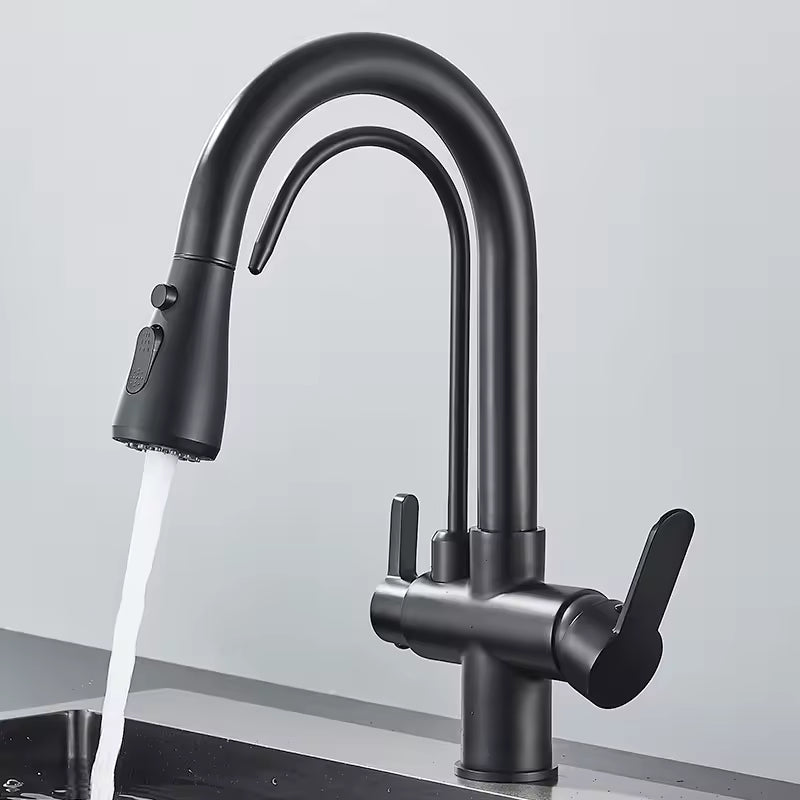 Vue rapprochée du bec secondaire pour l'eau filtrée