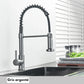 Robinet doré avec accents gris argenté