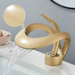 Robinet de salle de bain avec design épuré et élégant