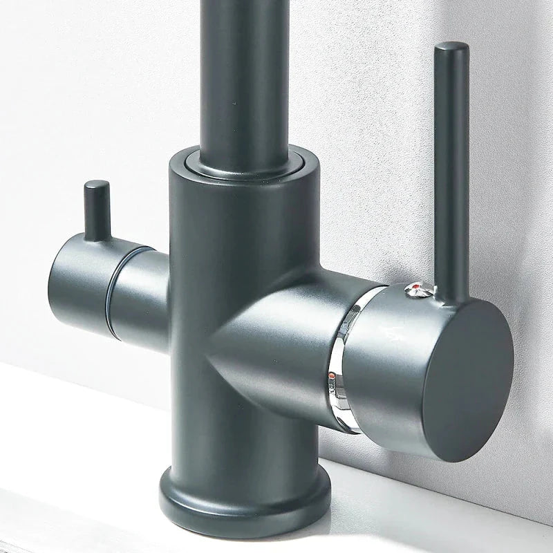 Robinet de cuisine élégant avec bec pivotant à 360 degrés pour plus de flexibilité