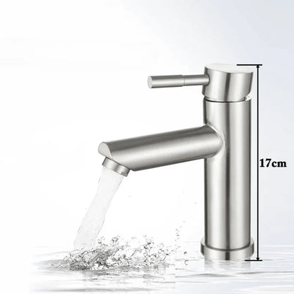 Robinet modèle B en inox brossé, design contemporain